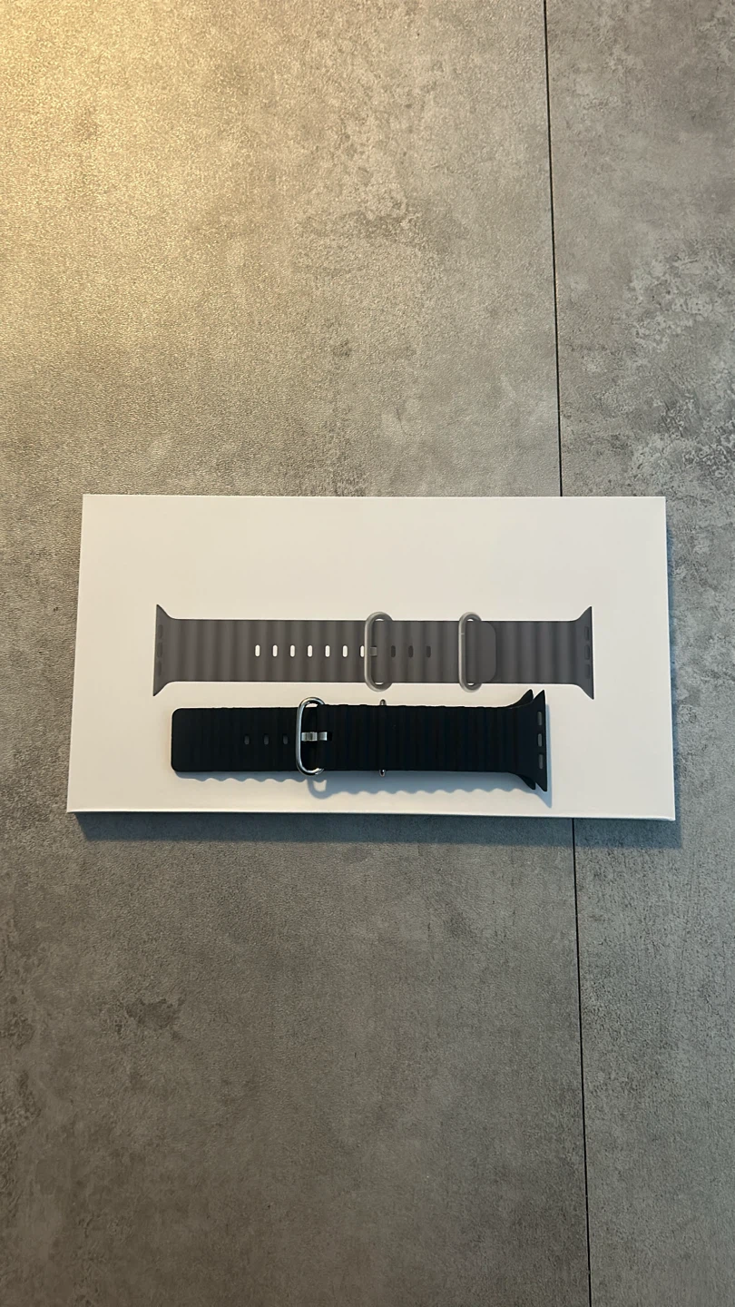 Apple Watch Ultra 3 49mm Natural Titanium - photo 3