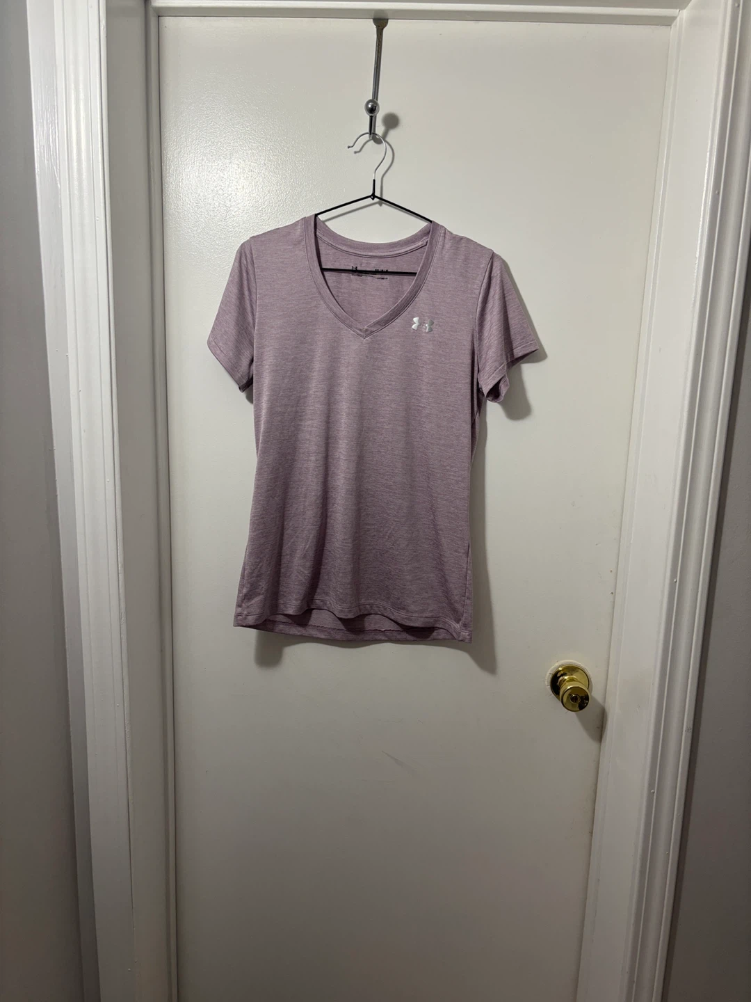 Under Armour HeatGear V-Neck Tee Purple