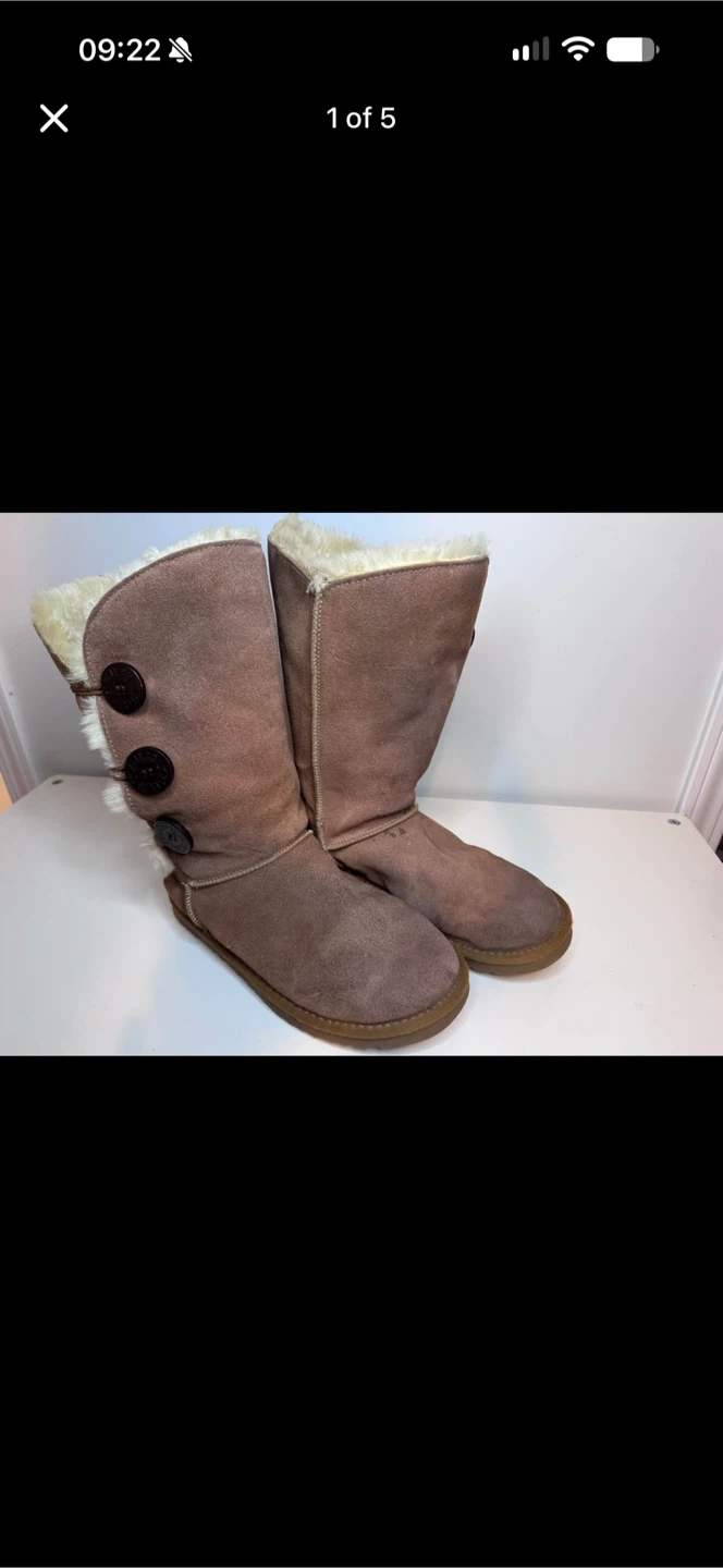 UGG Australia Women's Button Boots - Size 7