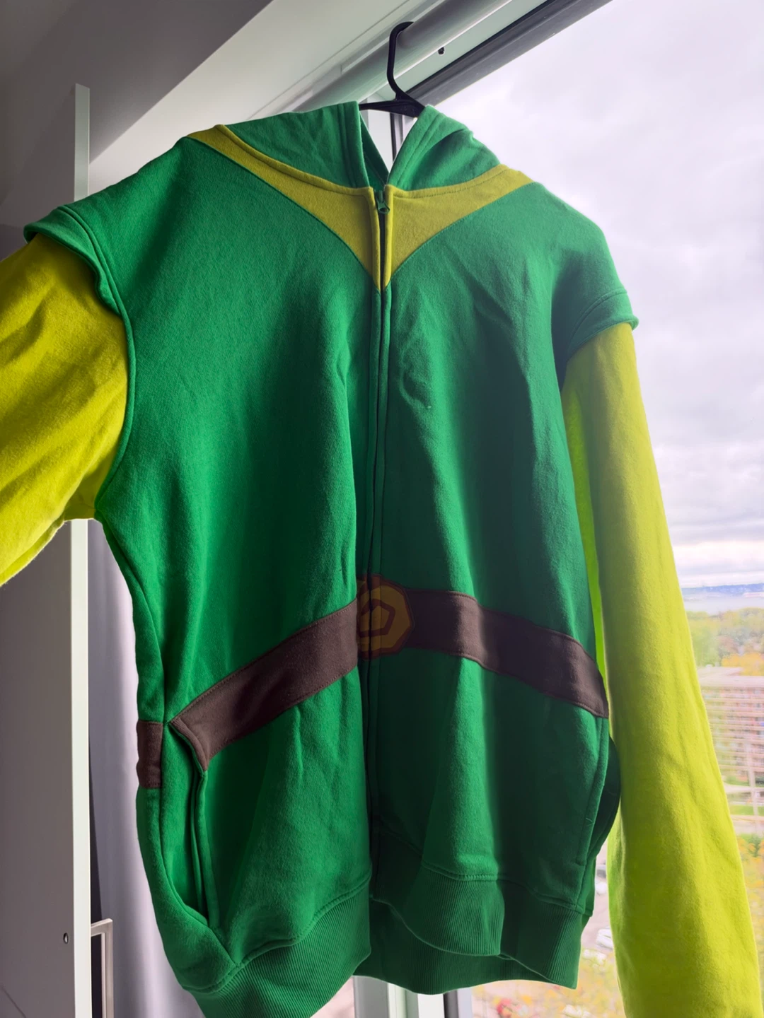 Legend of Zelda Link Zip-Up Hoodie XL
