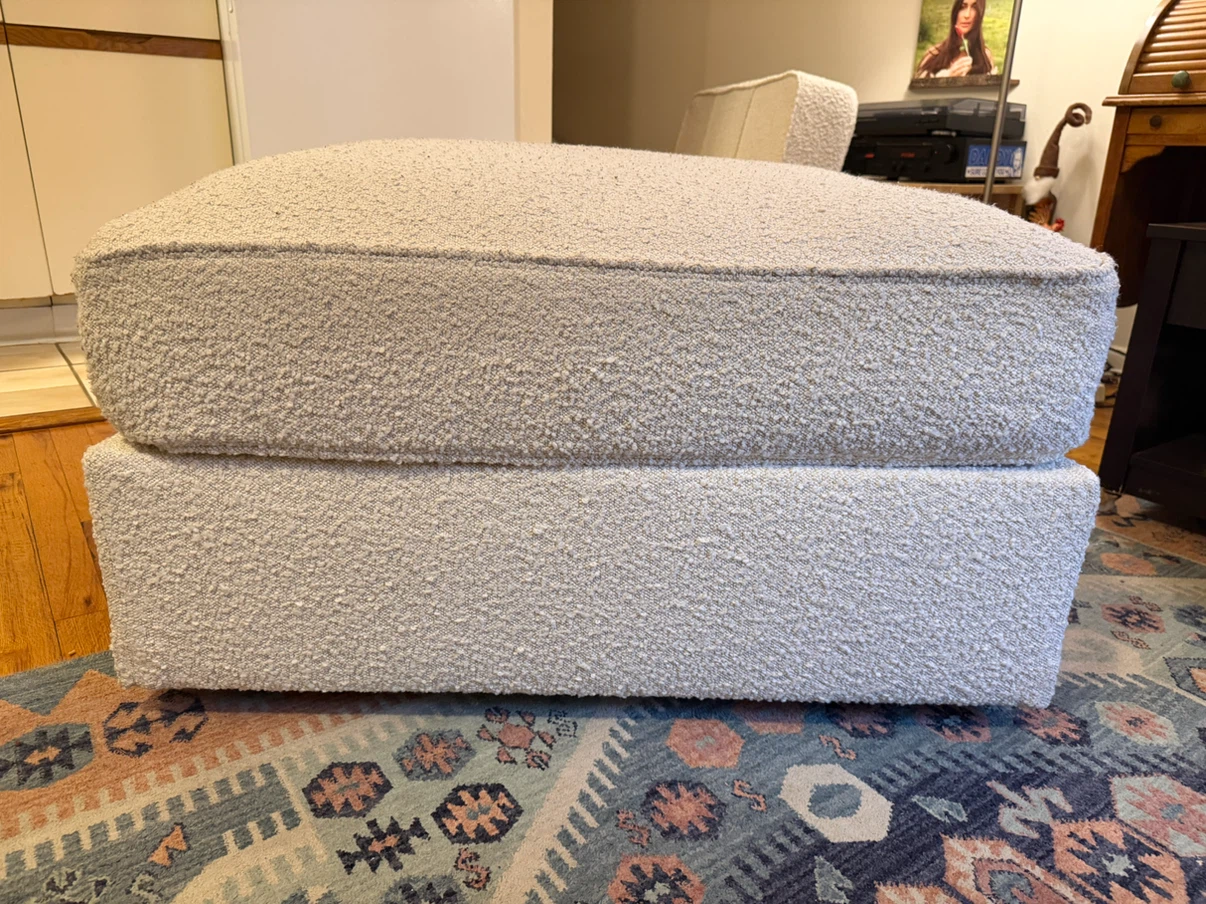 Love Sac Ottoman (+ one standard side) Cloud Bouclé
