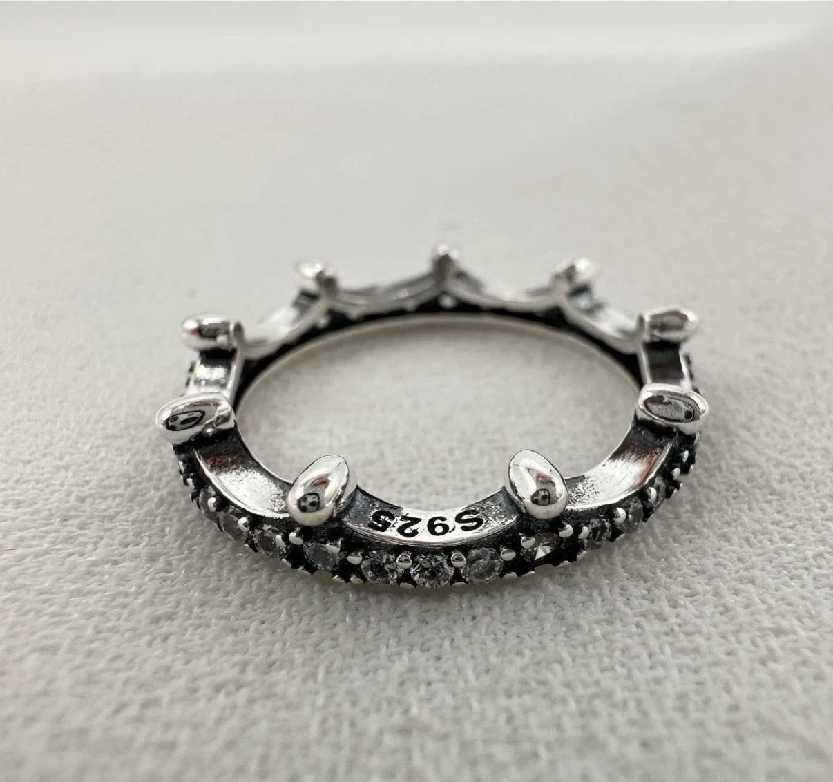 Elegant Crown Ring - photo 2