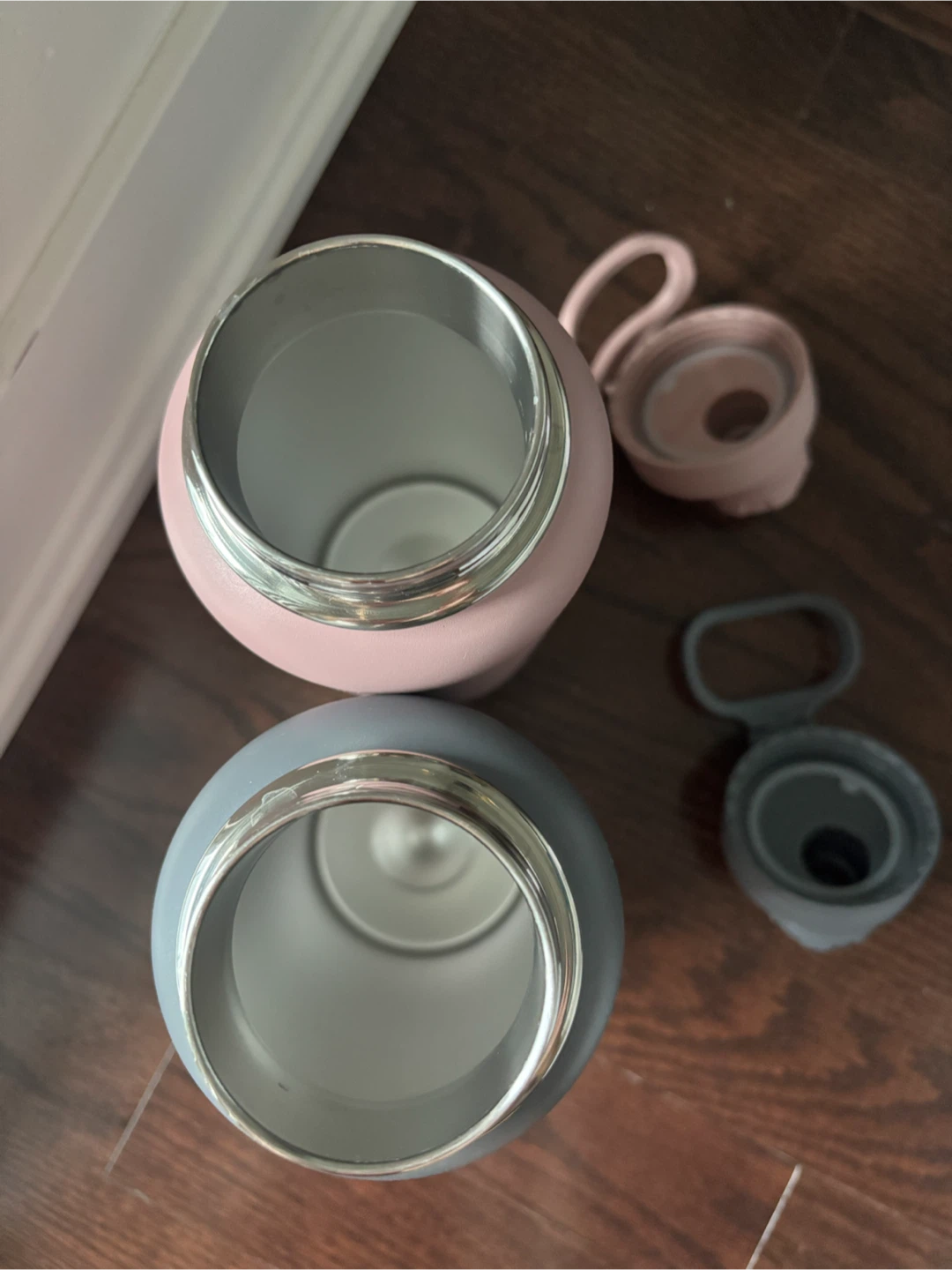 [BRAND NEW] Hydrapeak 32oz Stainless Steel Bottles - photo 3