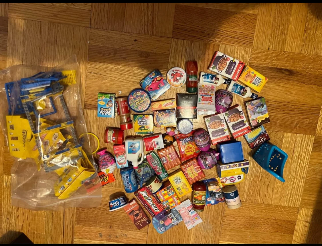 Mini Brands Toy Lot