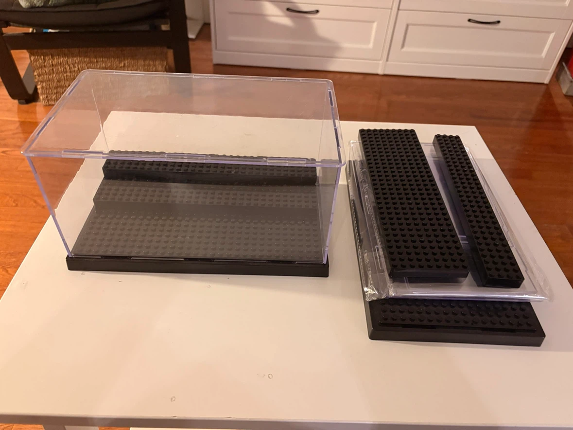 2, 3-tier acrylic minifigure display case