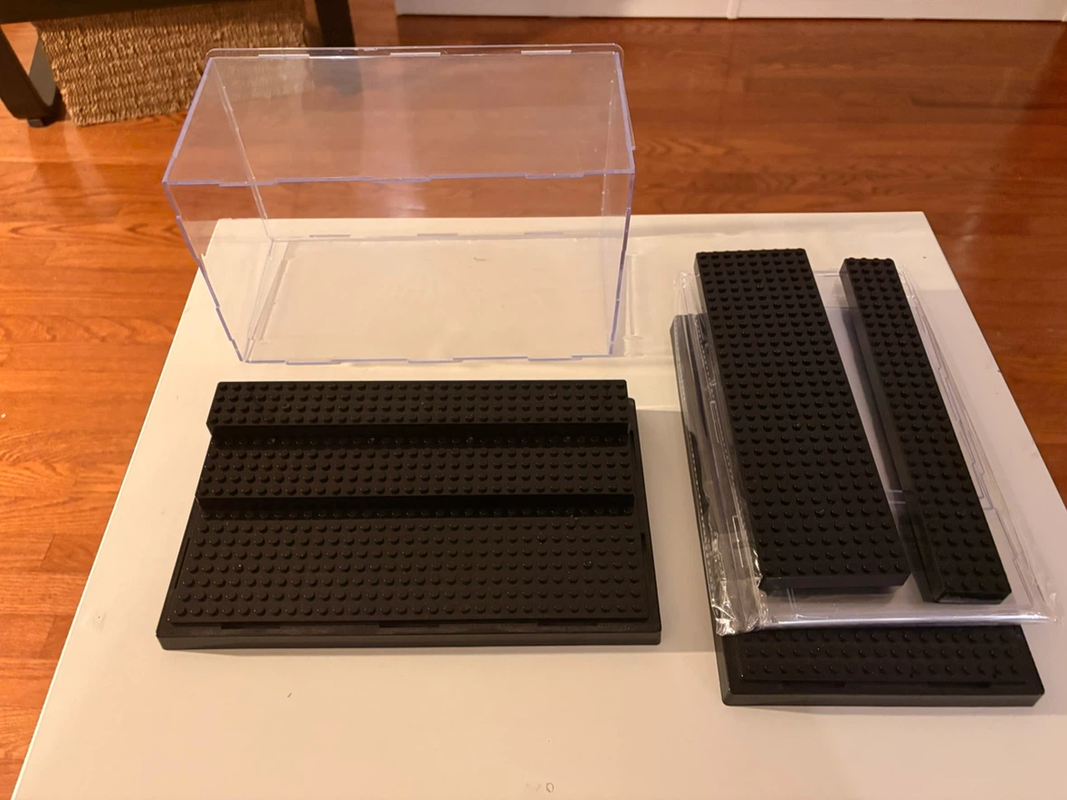 2, 3-tier acrylic minifigure display case - photo 2
