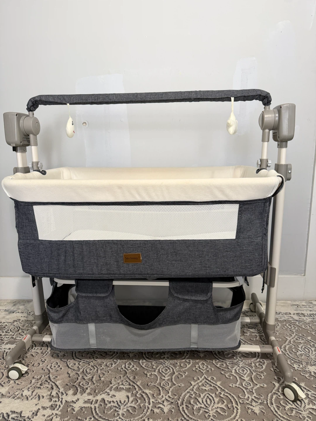 SteAnny Baby Bedside Sleeper Bassinet - photo 3