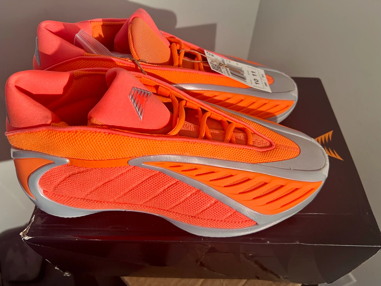 BRAND NEW - NEVER WORN ADIDAS Anthony Edwards Shoes Size 10M US