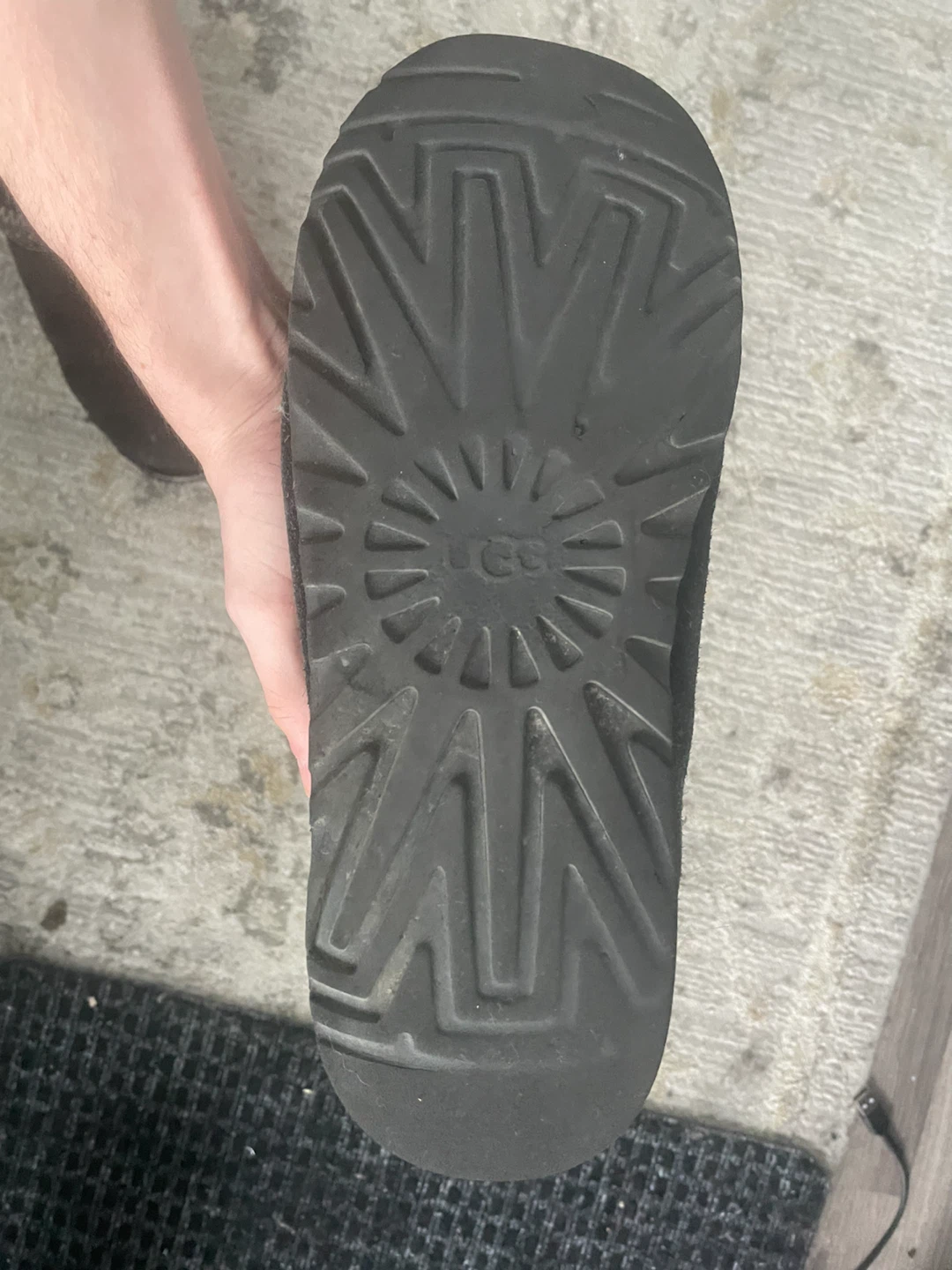 Black UGG tasman Slippers - photo 3