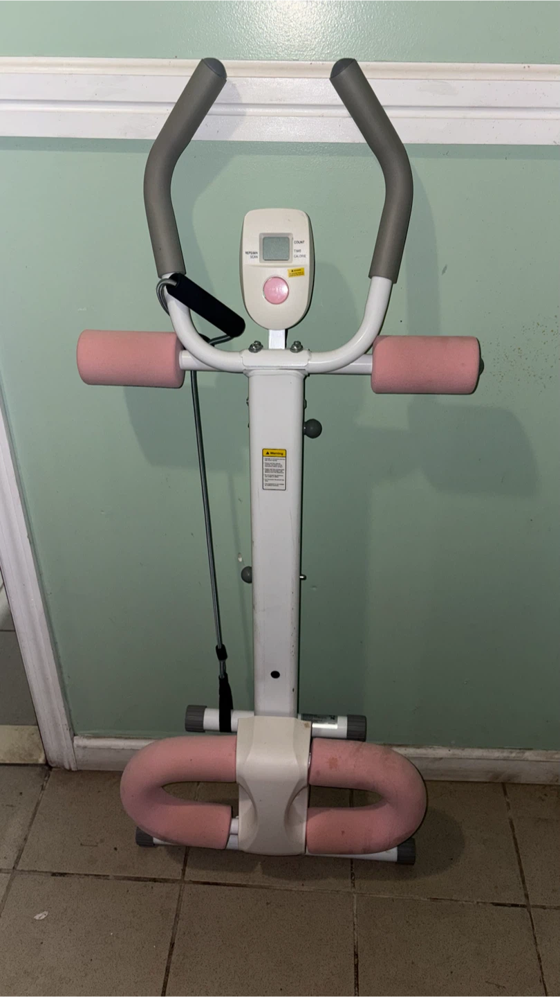Compact Home Exercise Trainer