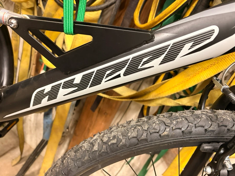 Hyper Shocker 27.5 Mountain Bike - photo 2