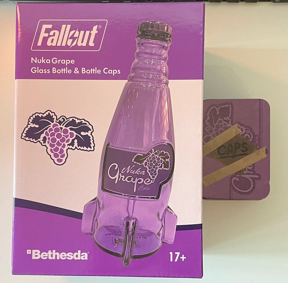 Fallout Bethesda Nuka-Cola Glass Bottle and Cap Sets - photo 5