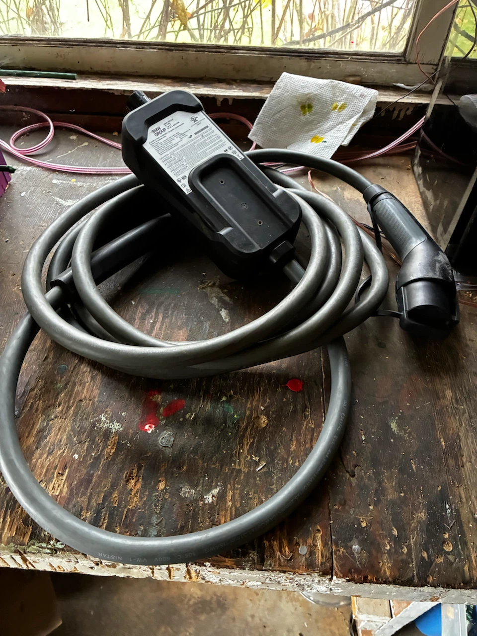 BMW Flexible Fast Charger EVSAUS40A5APAMB - photo 3