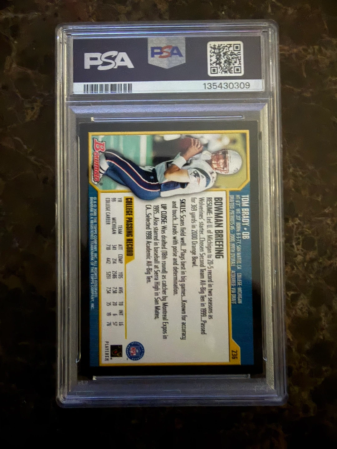 2000 Bowman Tom Brady Rookie Card PSA 7 - photo 2