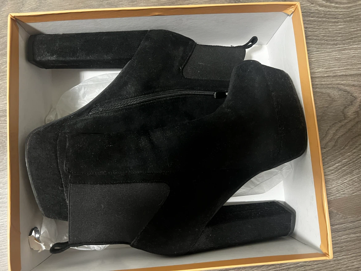 Simmi London Taylor-2 Black Suede Platform Ankle Boots