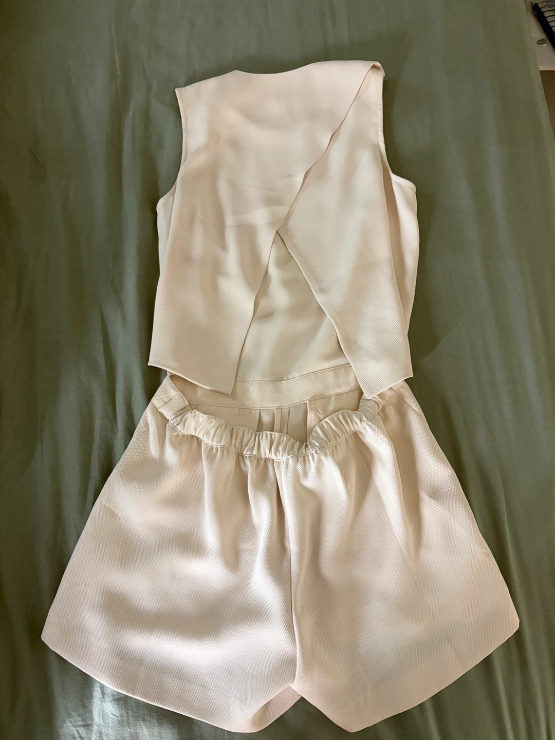 Club Monaco light pink romper - photo 2