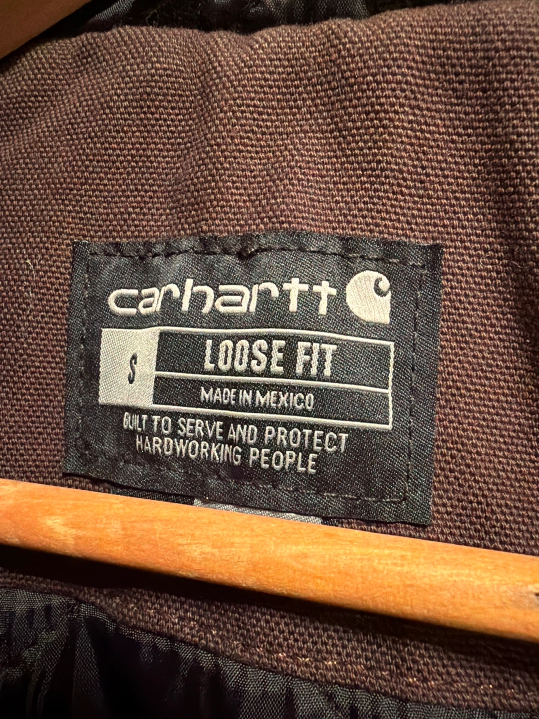 Pre-0wned Like New Carhartt Loose Fit Hooded Jacket - photo 2