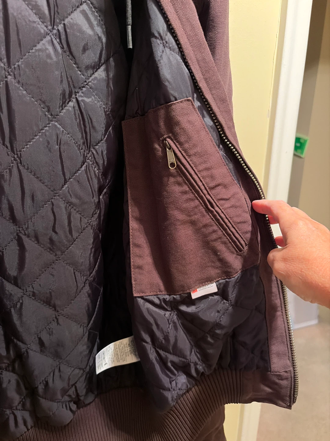 Pre-0wned Like New Carhartt Loose Fit Hooded Jacket - photo 5