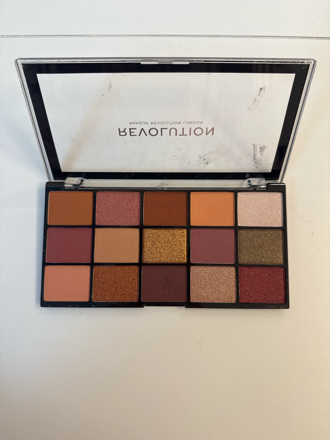 Makeup Revolution Reloaded Seduction Eyeshadow Palette - photo 3
