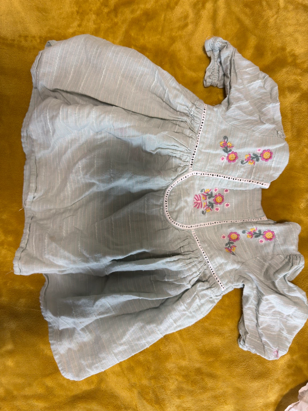 Bundle of toddler dresses - photo 3