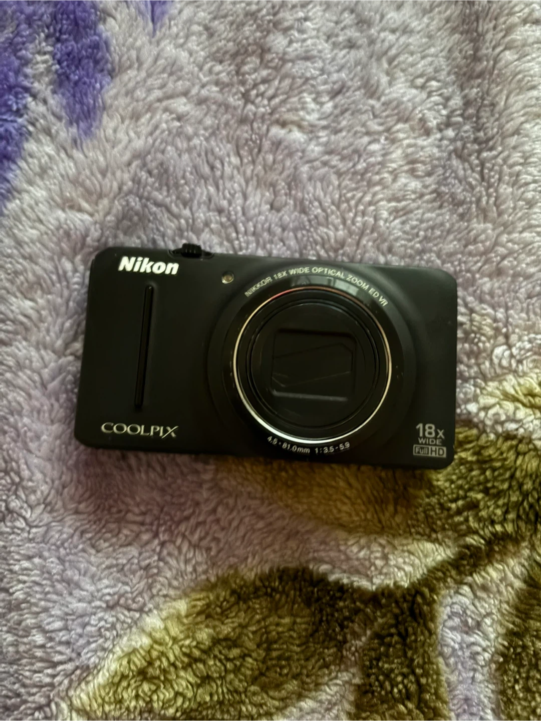 Nikon Coolpix S9200 Digital Camera