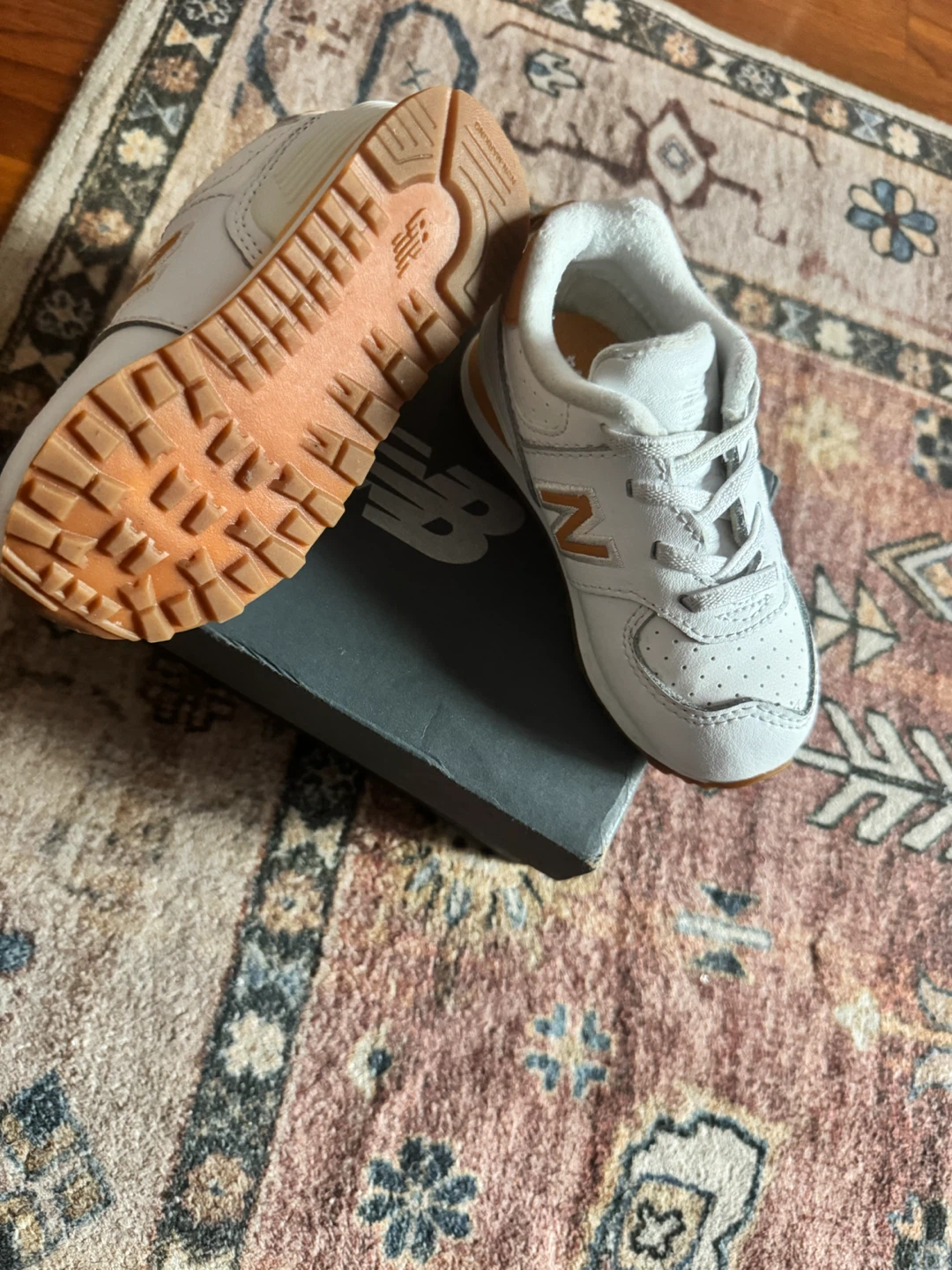 New Balance Toddler Sneakers White and Orange - photo 2