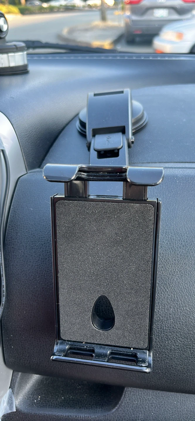 Car dashboard Phone/tablet Mount