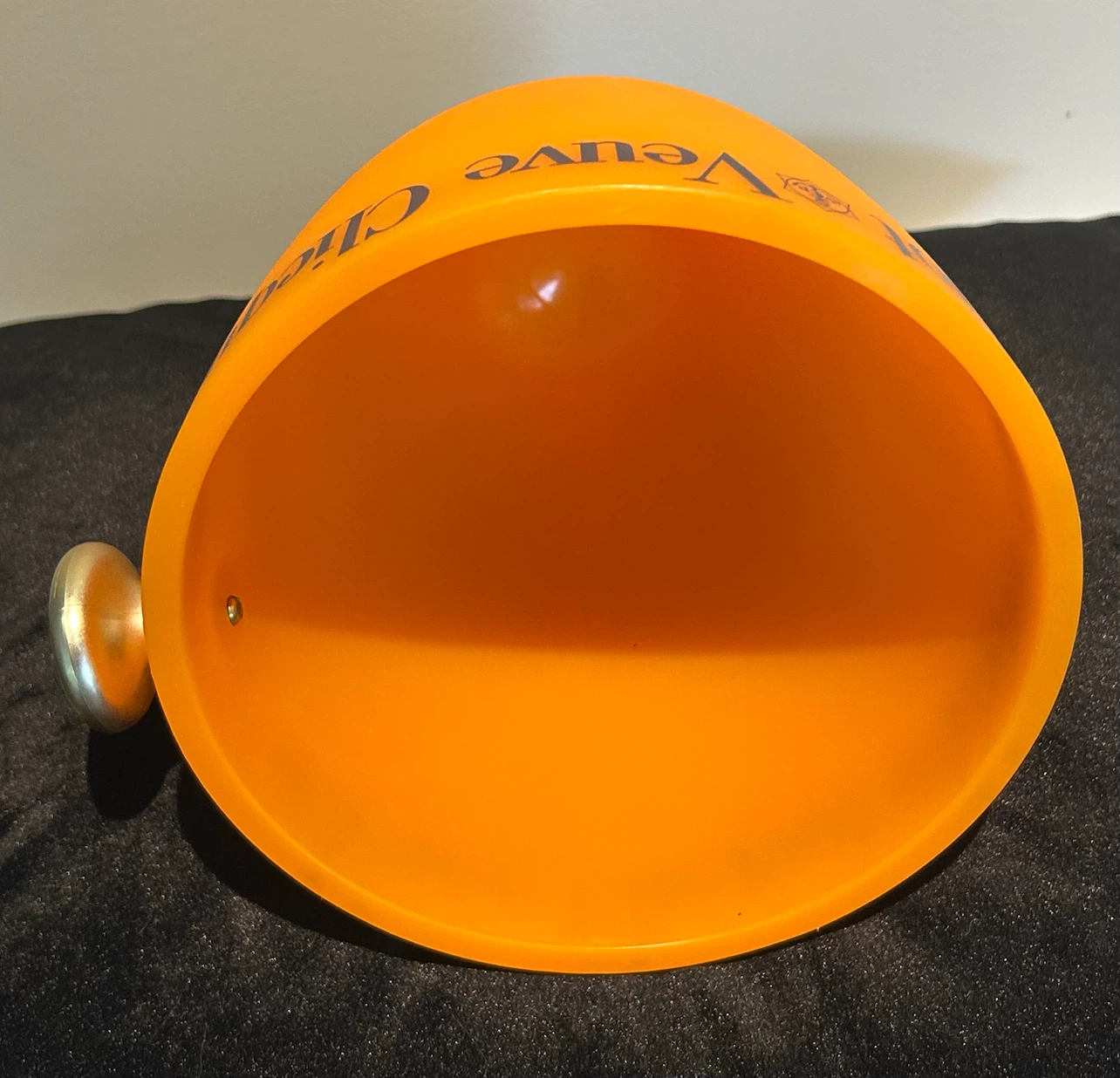 Veuve Clicquot Plastic Orange Ice Bucket - photo 4