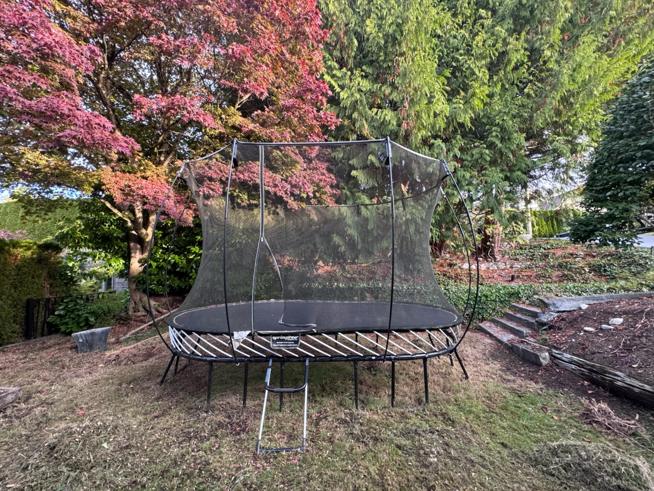 Springfree Oval Trampoline