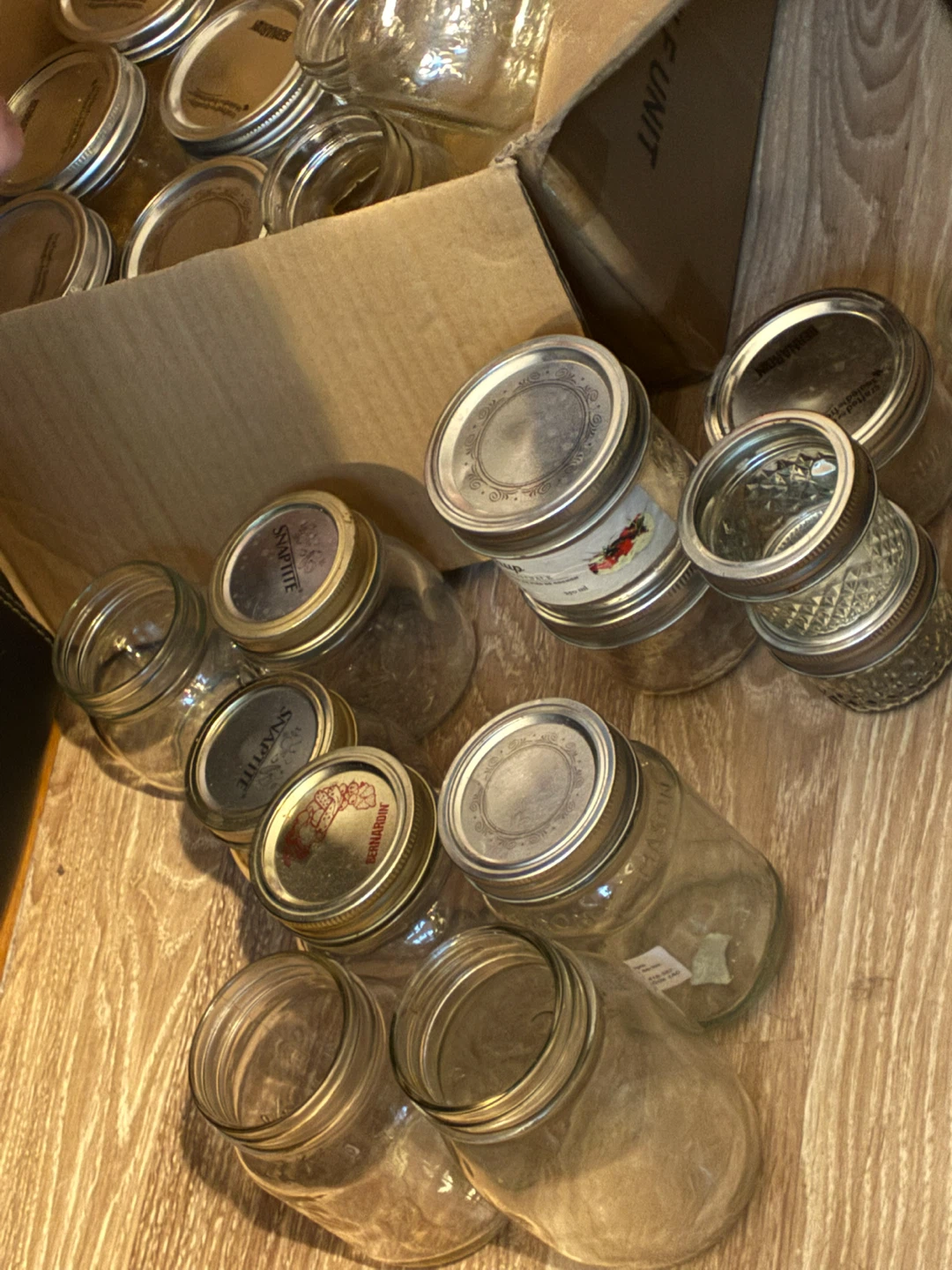 Lot de bocaux de conservation d’aliment, Mason, Bernardin, - photo 2