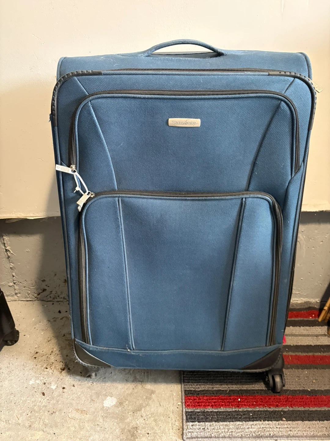 Set of two Samsonite suitcases - photo 2