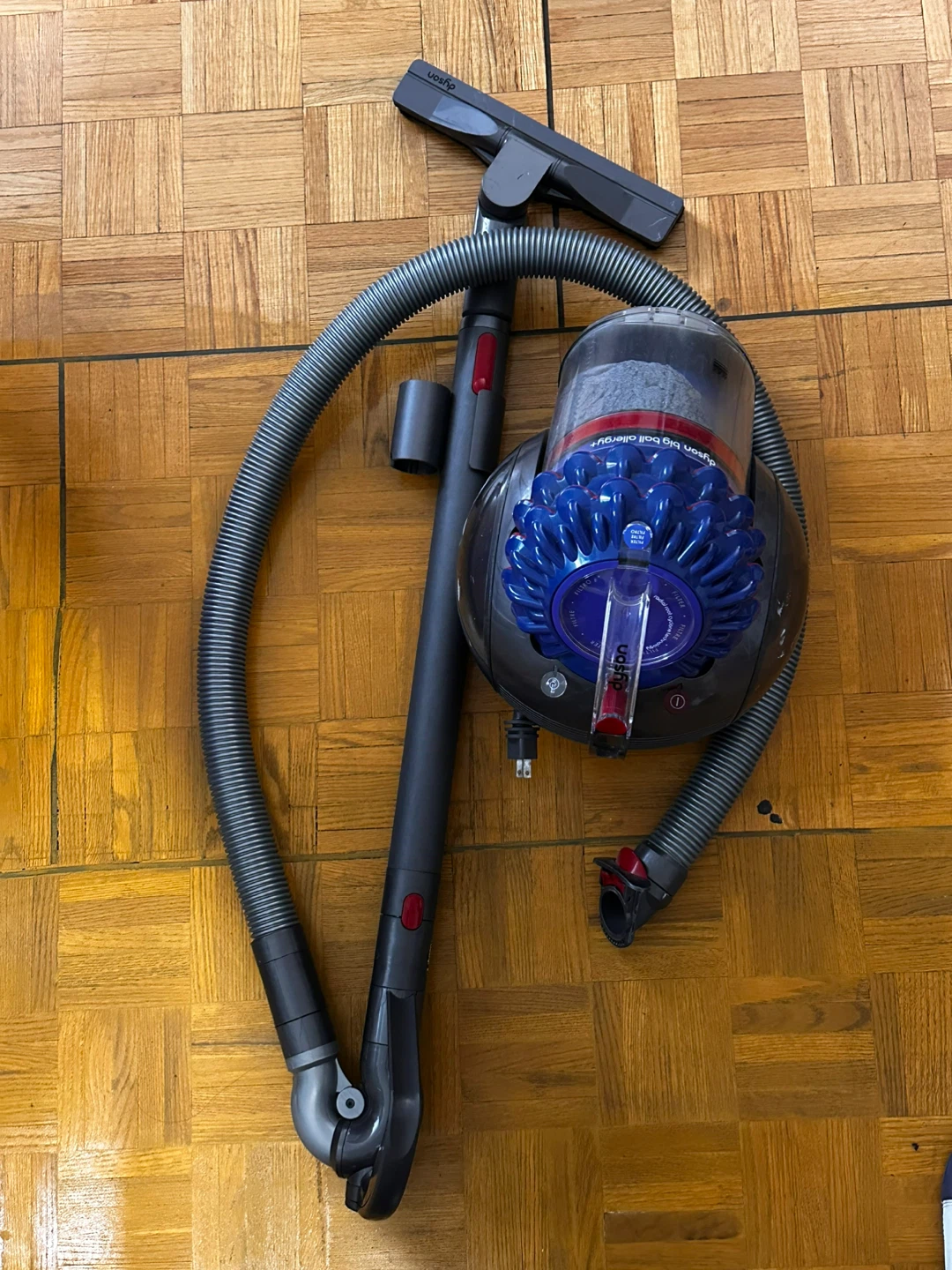 Dyson Cinetic Big Ball - Bagless Canister Vacuum Cleaner - photo 2