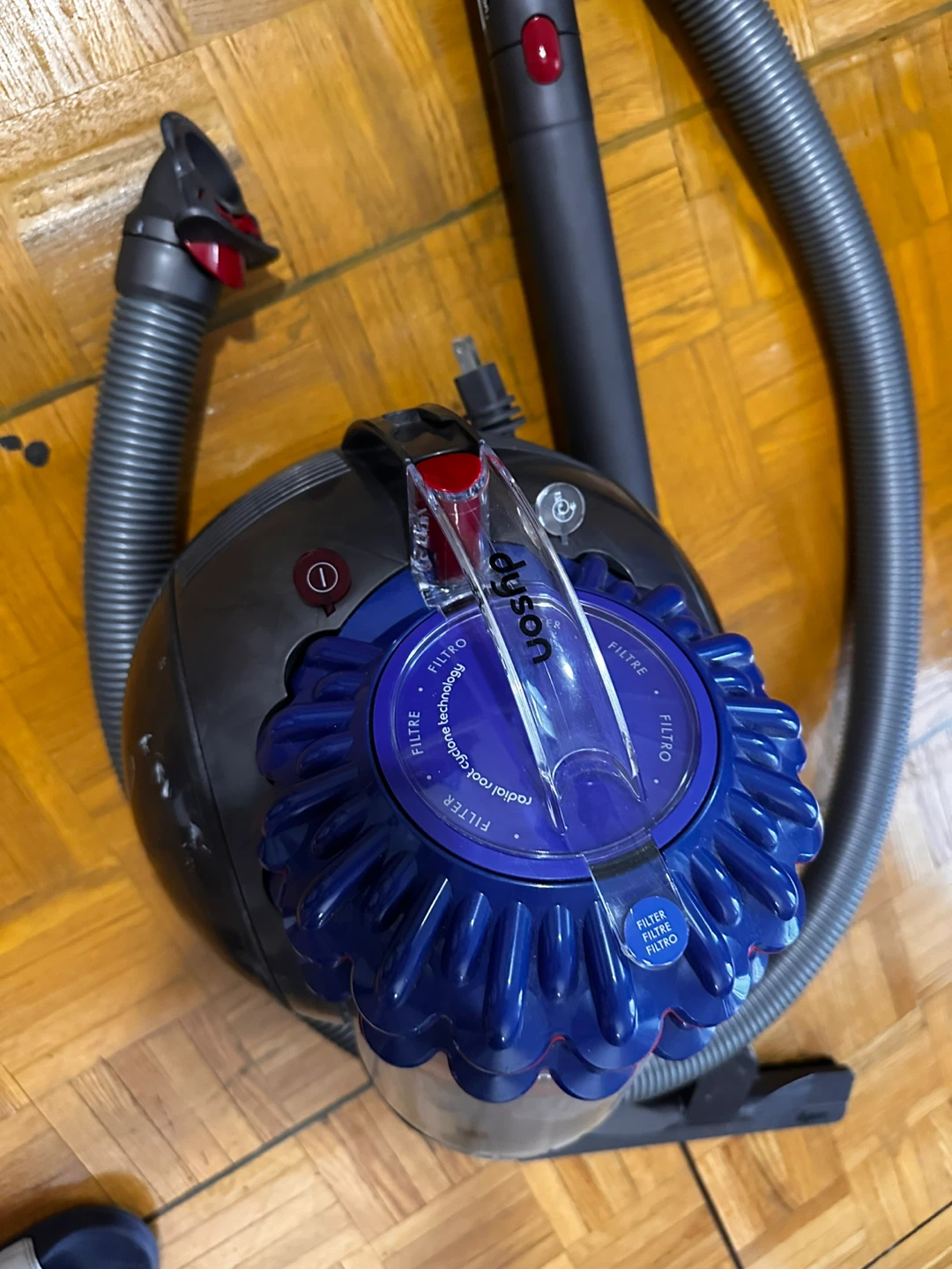 Dyson Cinetic Big Ball - Bagless Canister Vacuum Cleaner - photo 3