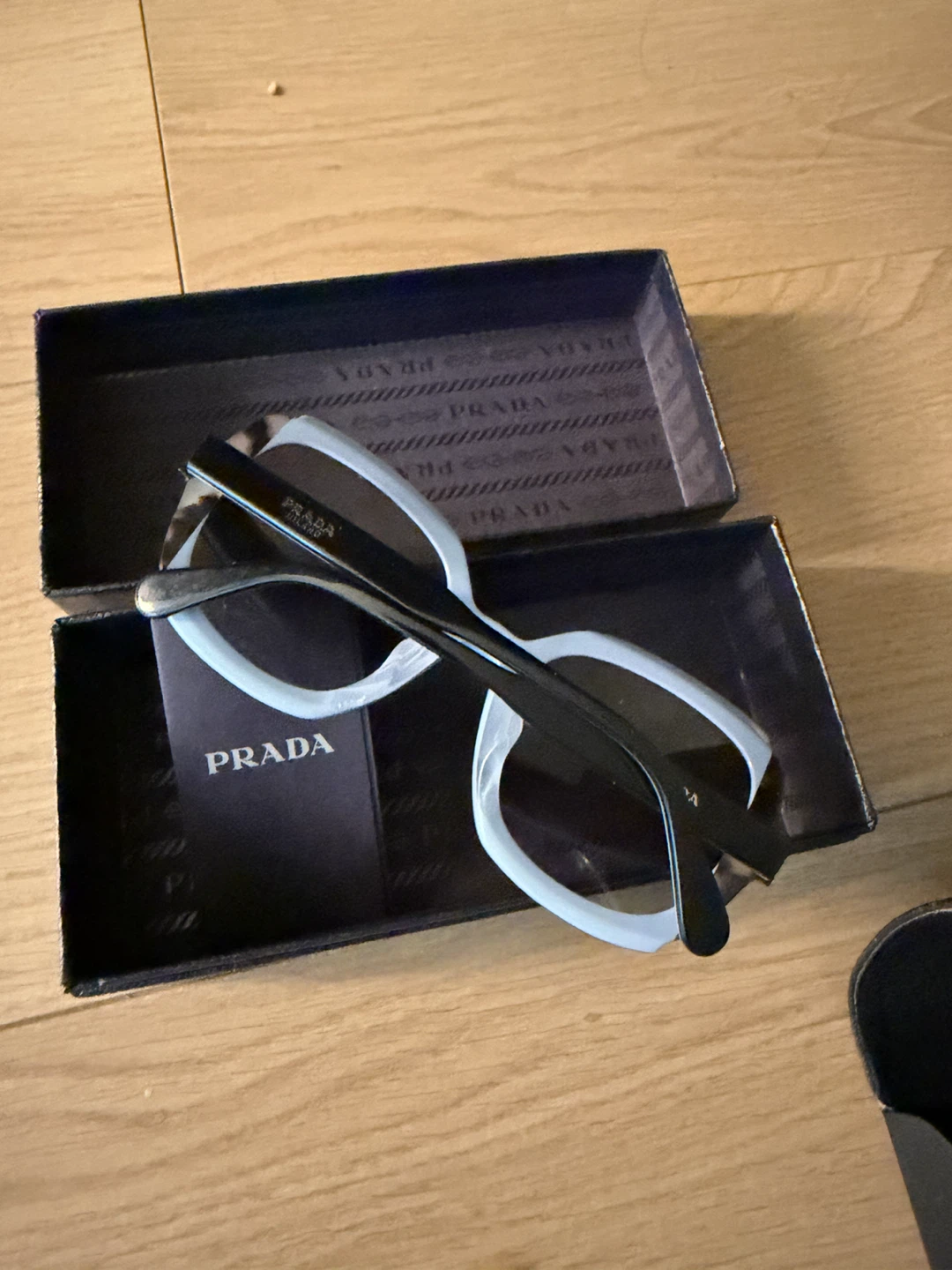 Prada Sunglasses SPR 09Y - photo 5