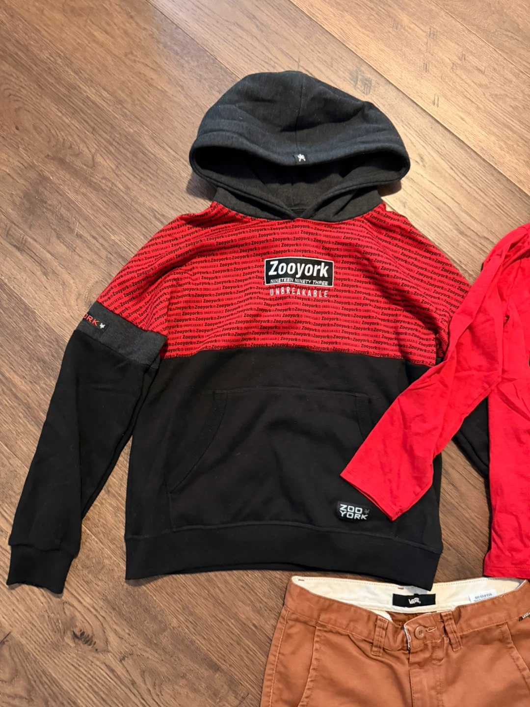 $5 for everything!! Teen Zoo York and Vans Clothing Bundle - photo 3