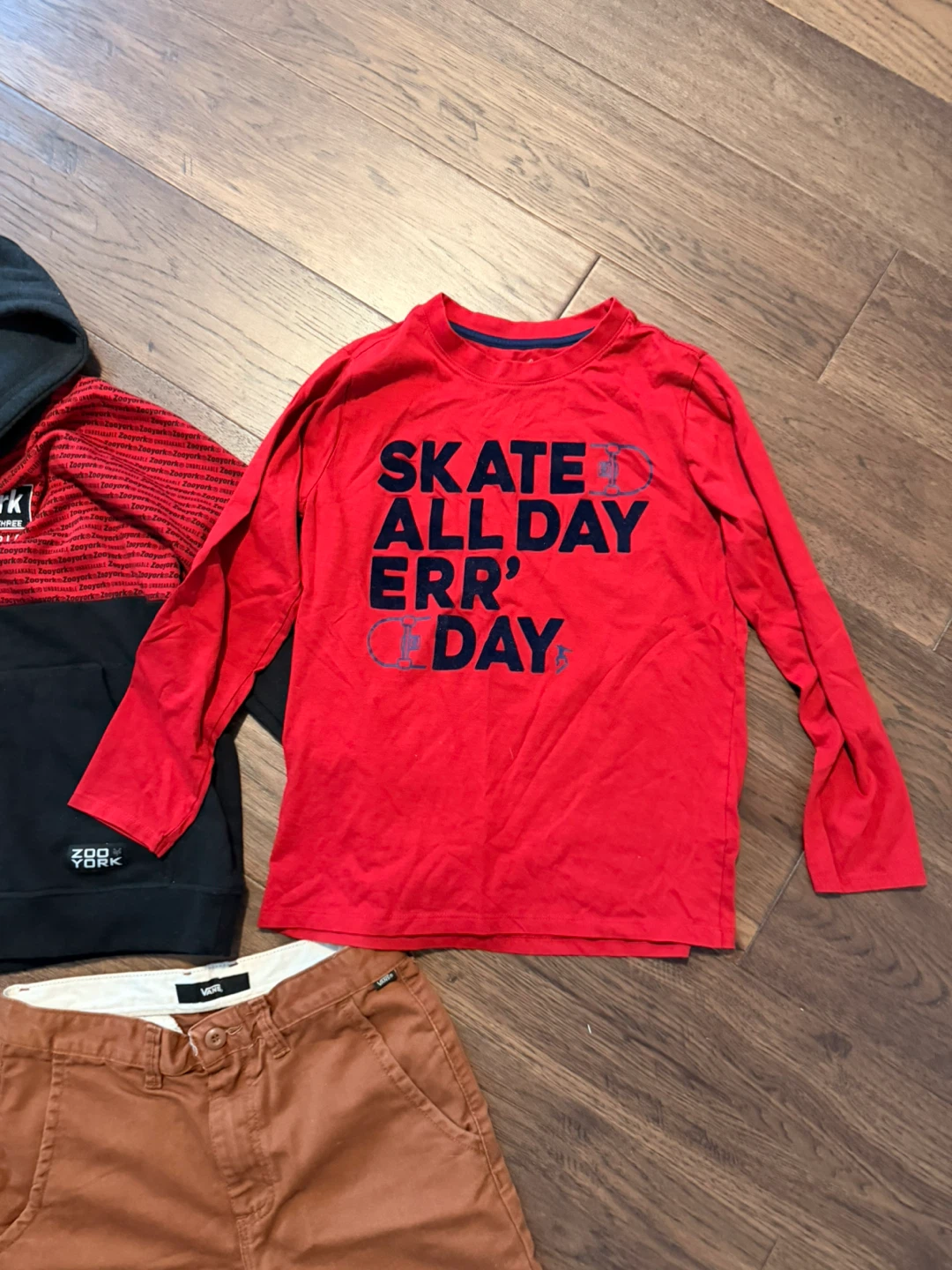 $5 for everything!! Teen Zoo York and Vans Clothing Bundle - photo 5