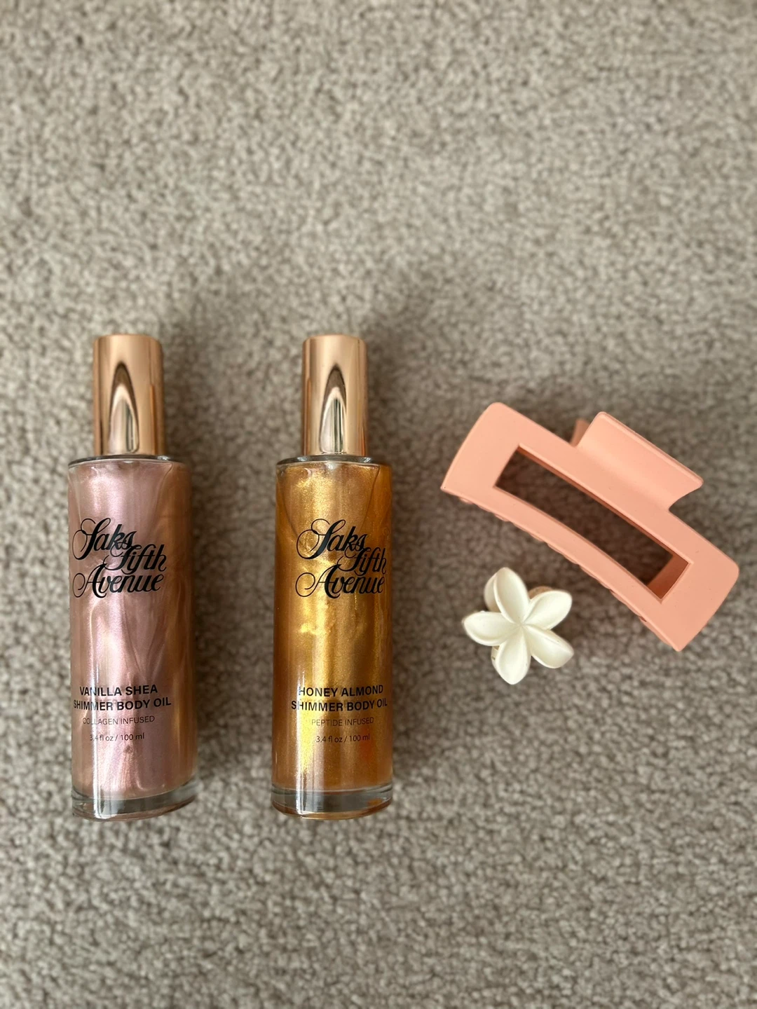 Saks Fifth Avenue Shimmer Body Oil Set and Hair Clips - photo 2