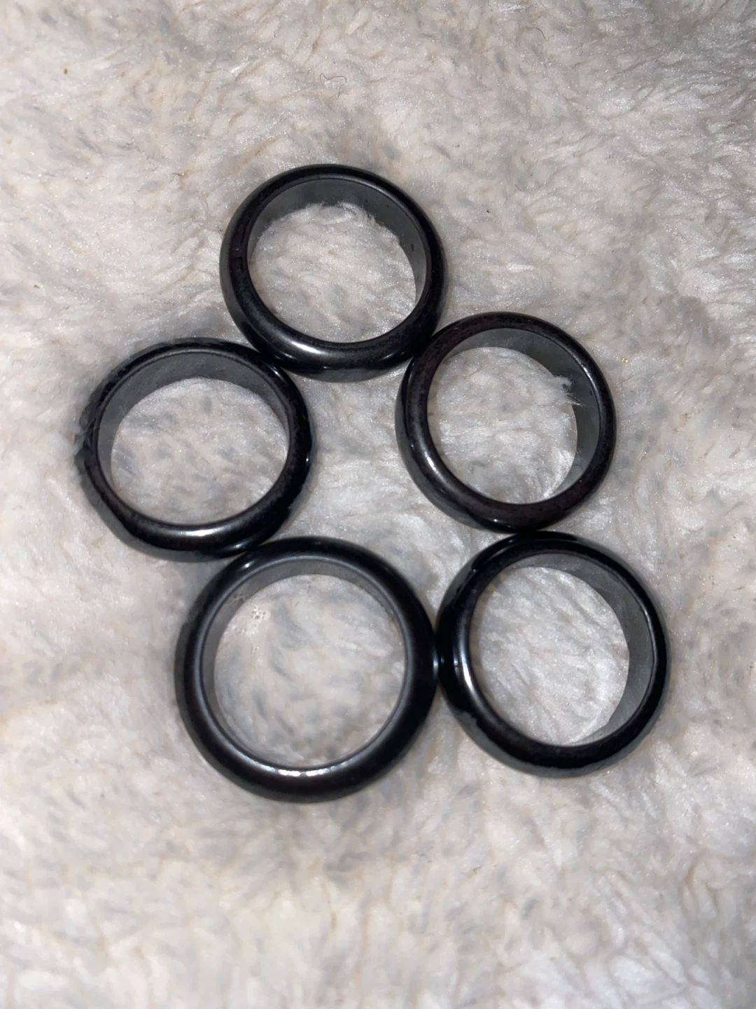 Set of 5 Black Hematite Rings