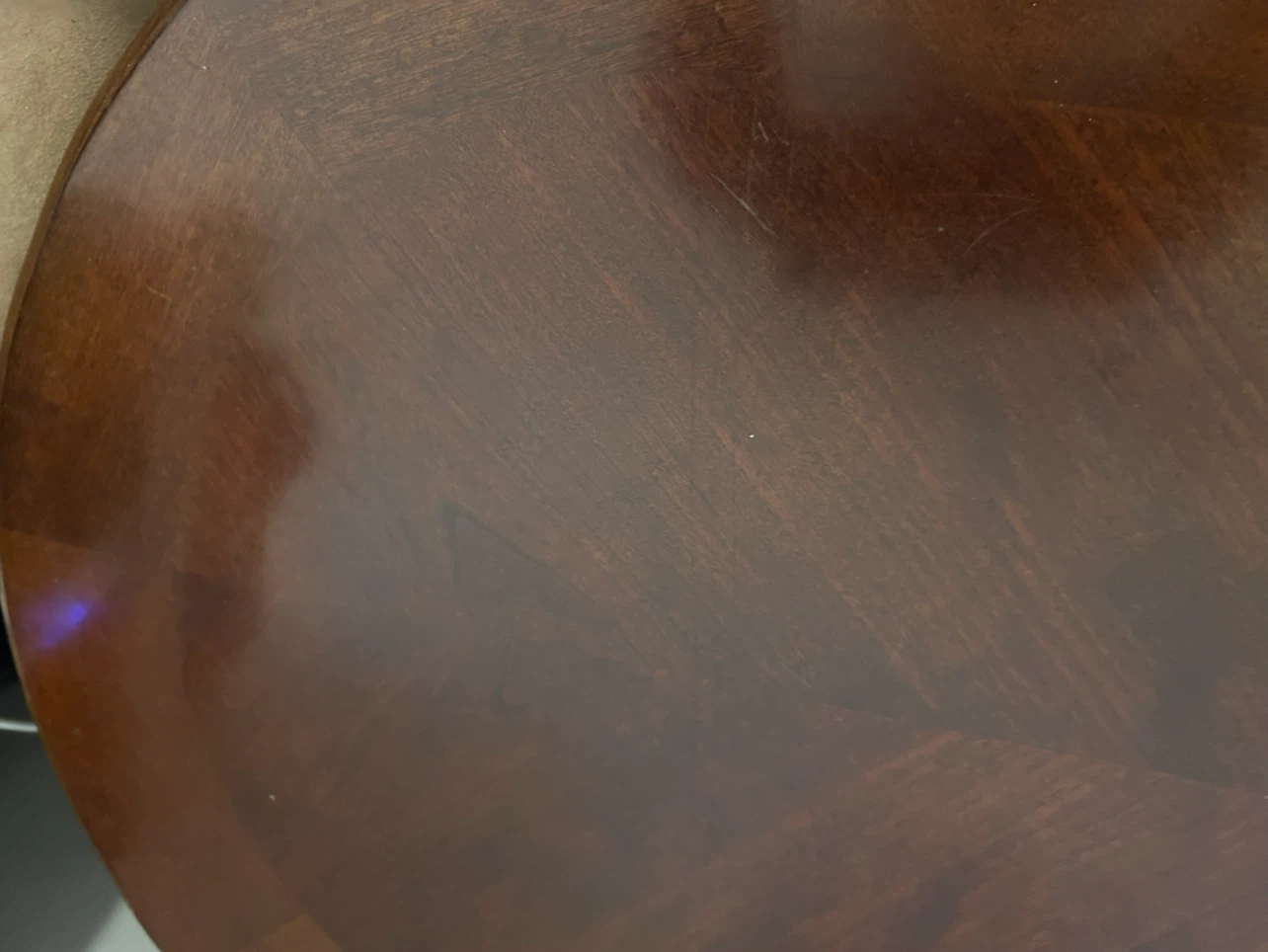 Table wood ( don’t know what type of wood) - photo 3