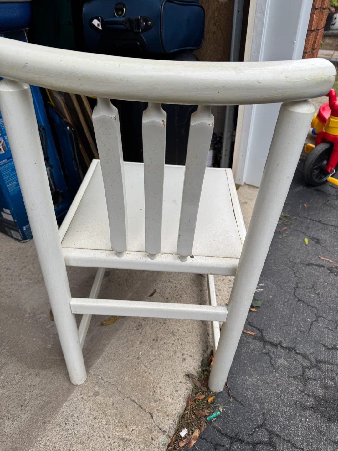 Pair White Wooden Chair - photo 4