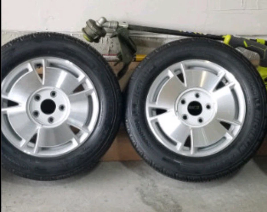 15 inch Honda oem alloys - photo 2