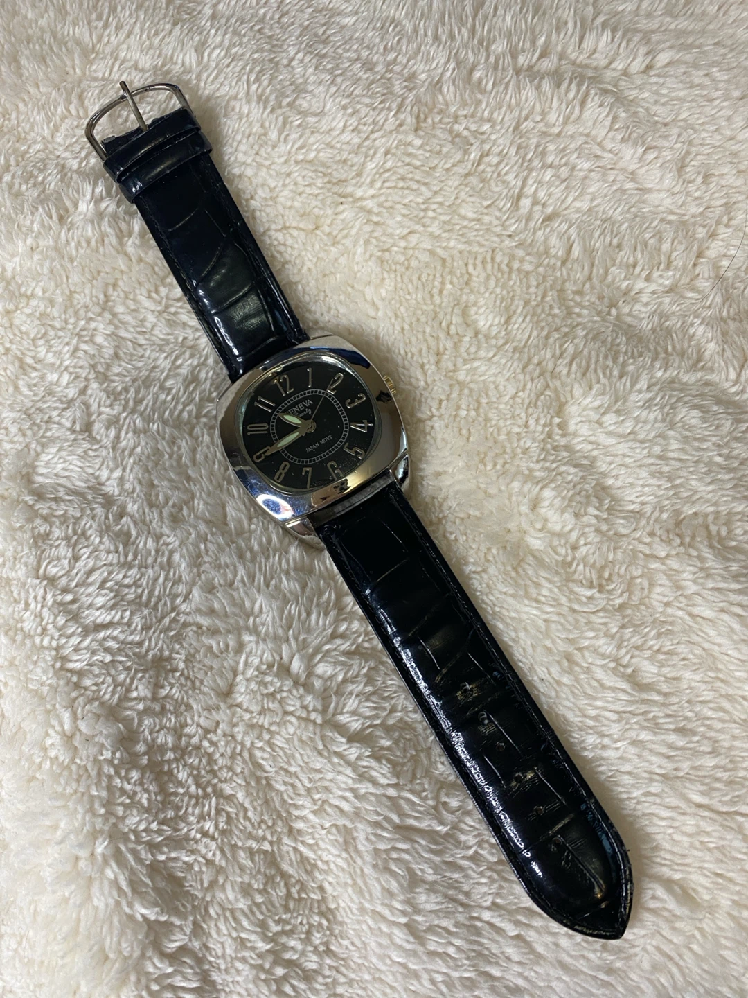 Geneva Quartz Watch with Black Strap
