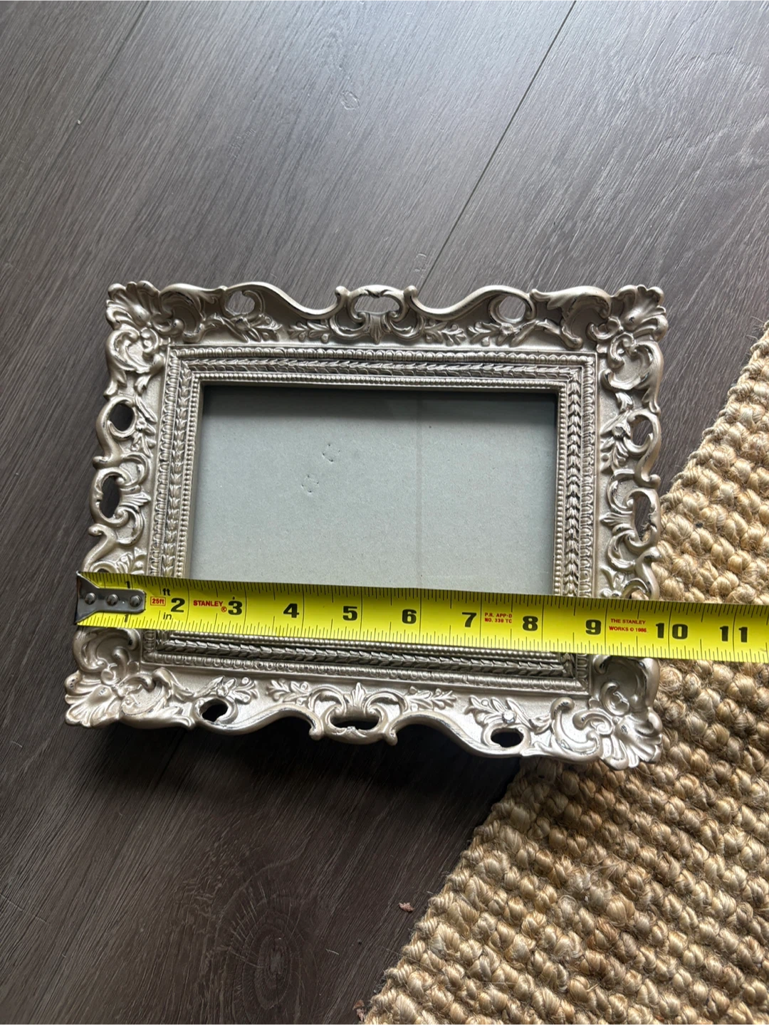 Heavy Ornate champagne/Gold Picture Frame - photo 3