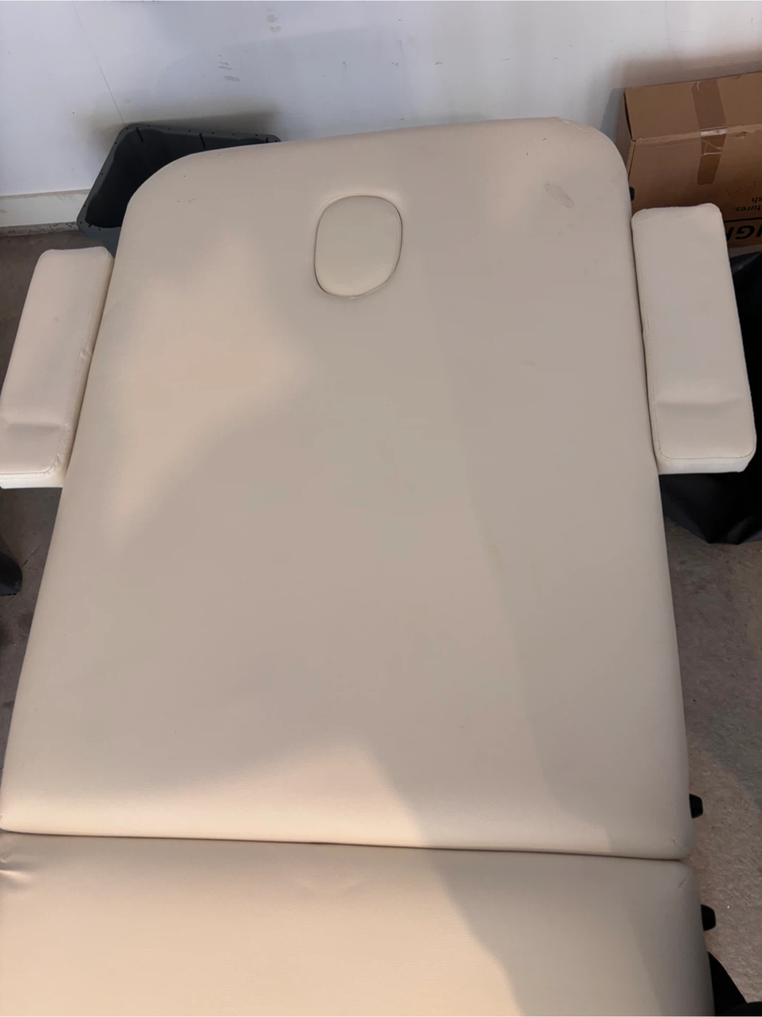 Portable Massage Table - photo 3