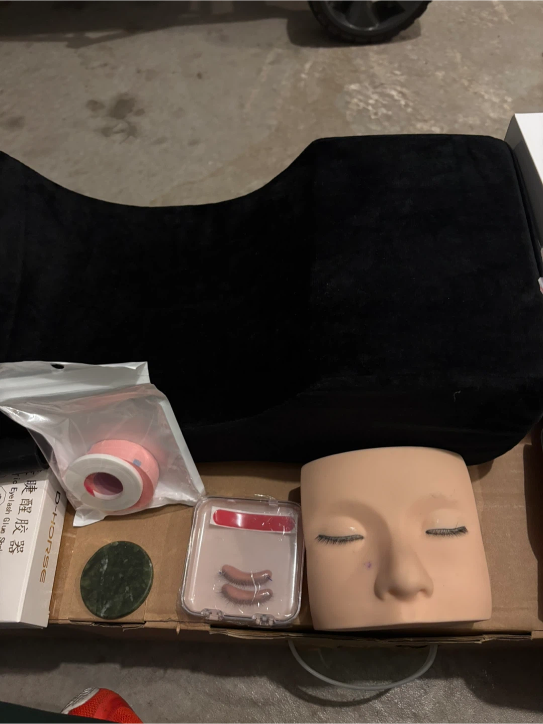 Eyelash Extension Training Kit - photo 2