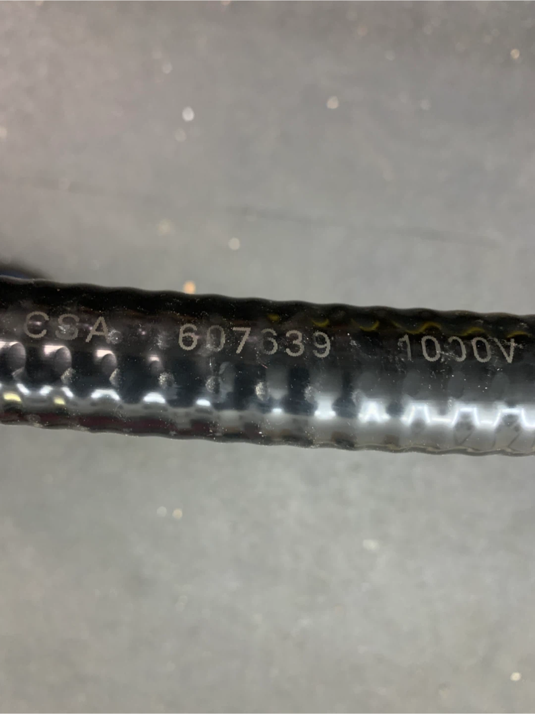 6/3 AWG copper wiring cable. - photo 2