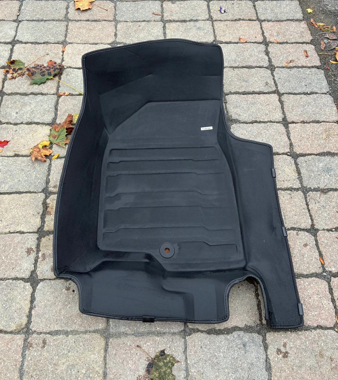 2026 GMC Yukon Denali Full MatUp Floor Liner Set - photo 3