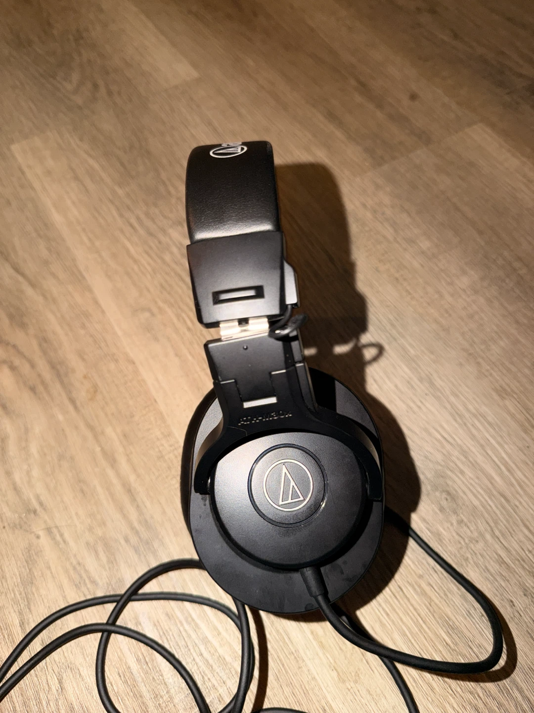 Audio-Technica ATH-M30x Professional Headphones - photo 3