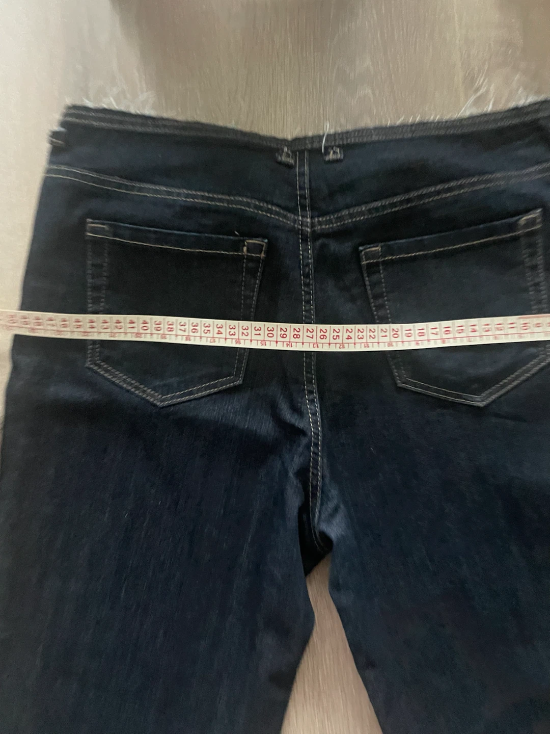 Dark wash denim jeans - photo 3