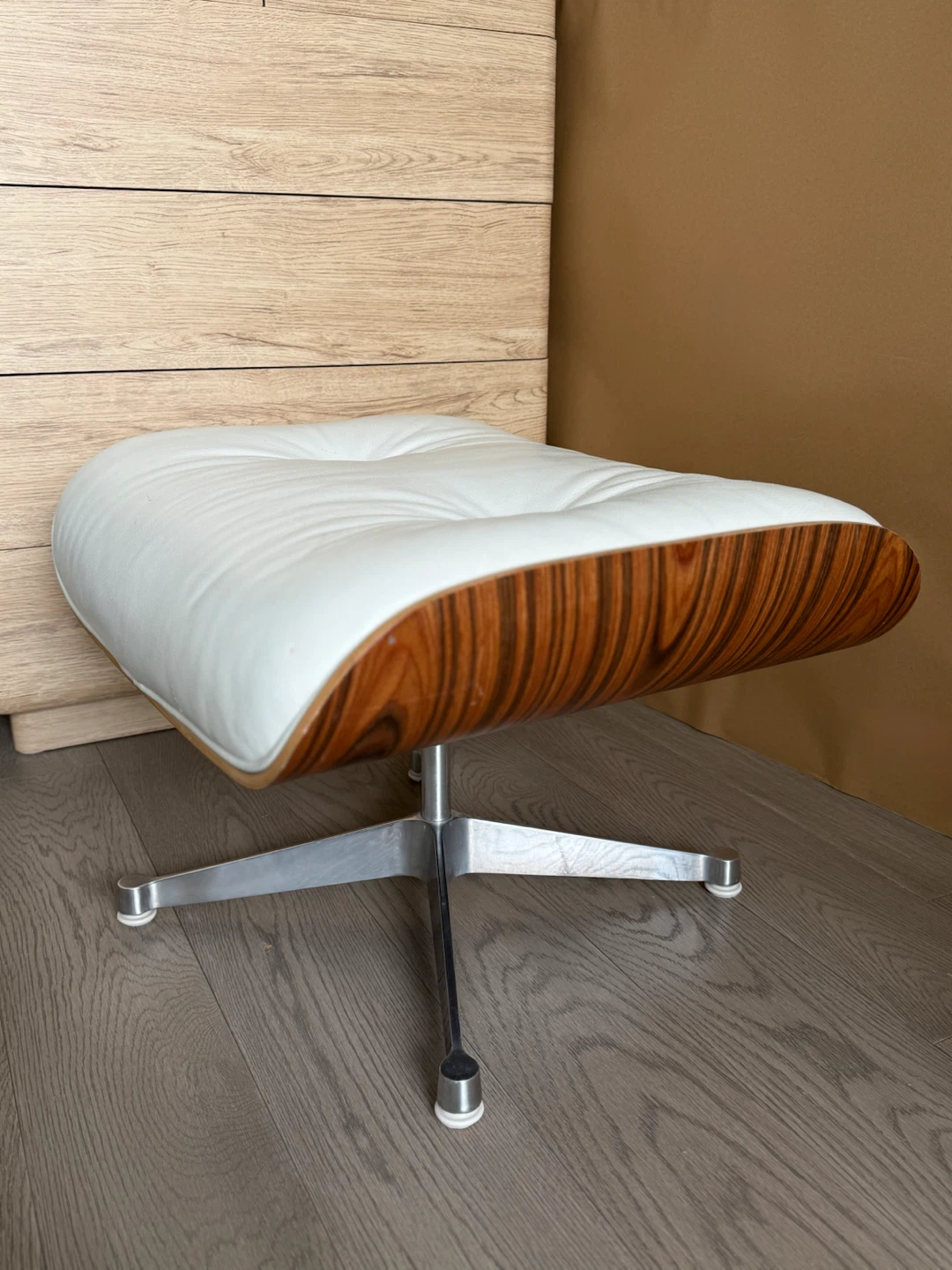 Ottoman for Eames-inspired Lounge Chair, White